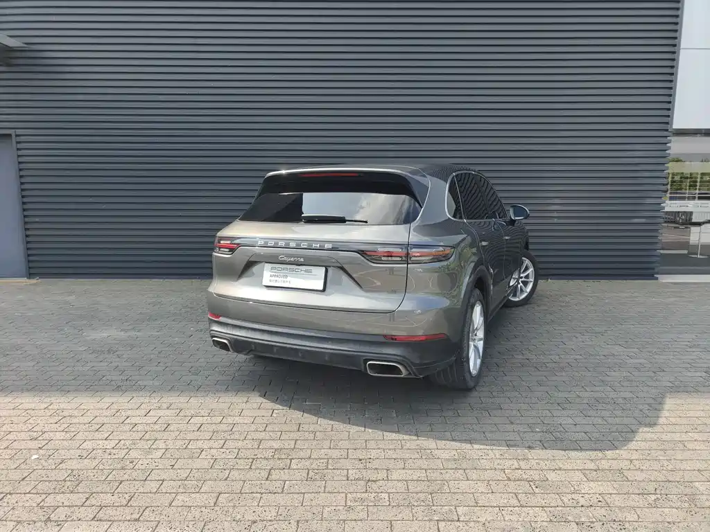 Porsche Cayenne 2020 — фото 7