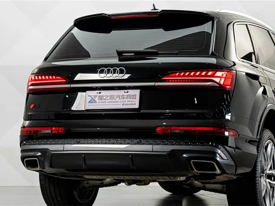Audi Q7 2025 — фото 7