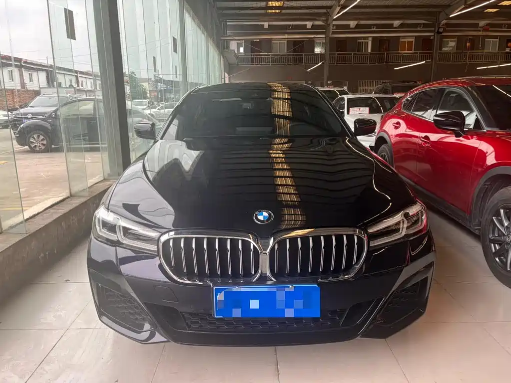 BMW 5 Series 2023