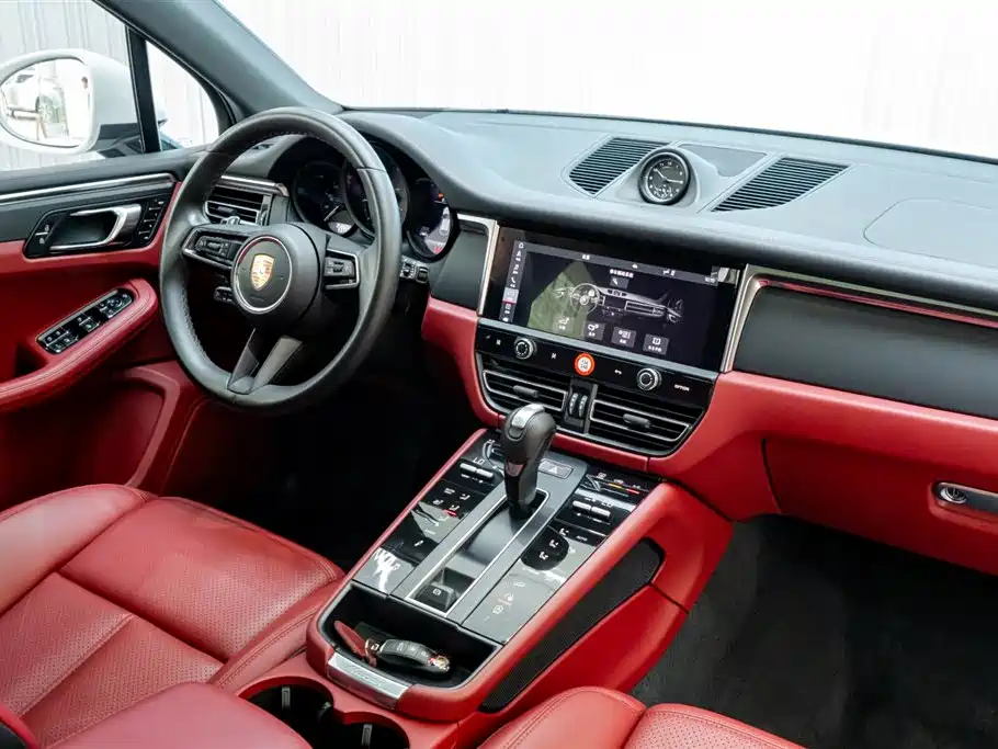 Porsche Macan 2023