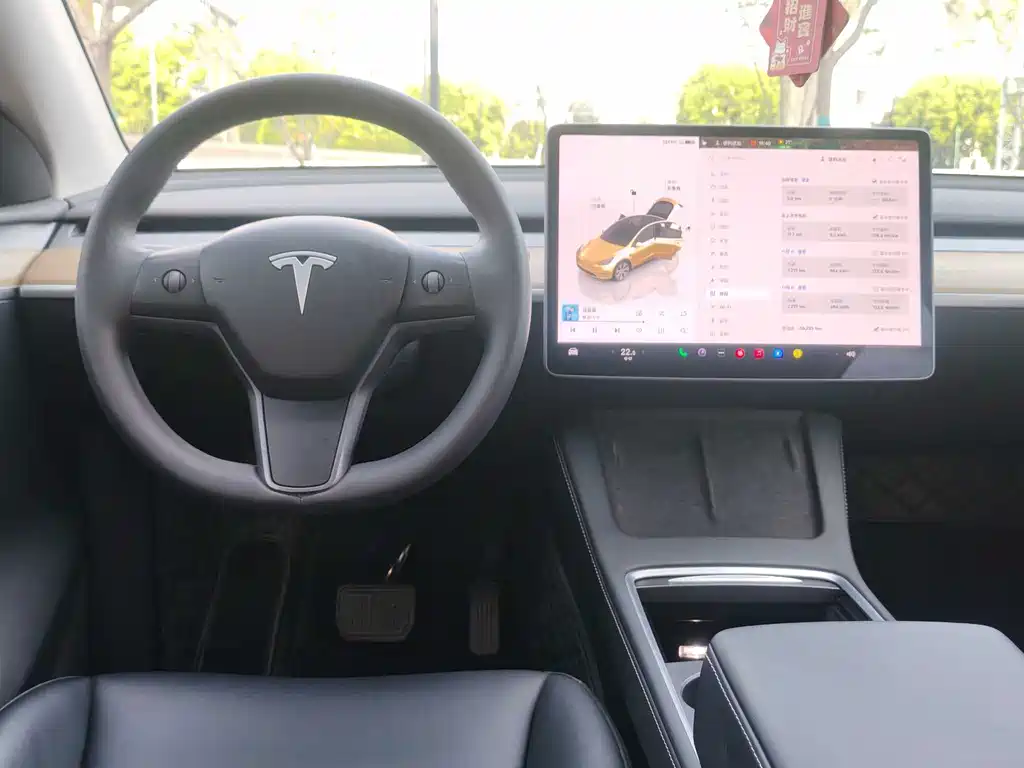 Tesla Model Y 2022 — фото 14