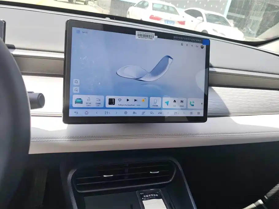 BYD Seal 05 DM-i 2025 — фото 13