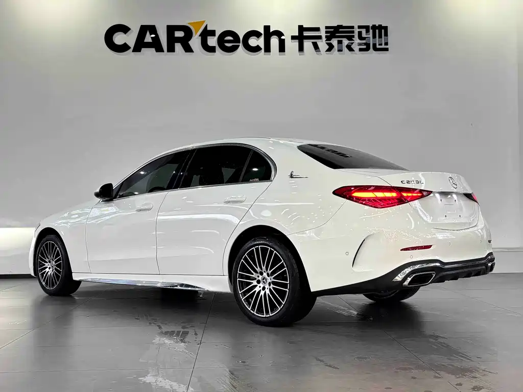 Mercedes-Benz C-Class 2024