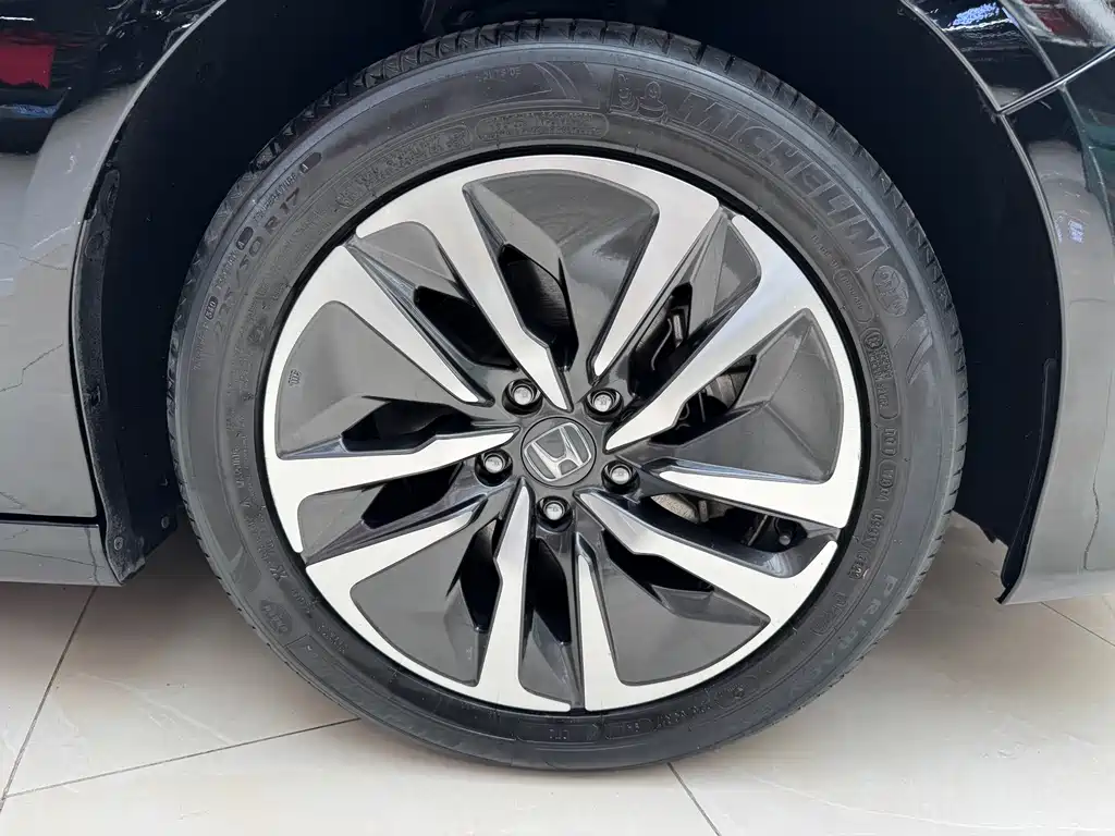 Honda Accord 2023 — фото 13