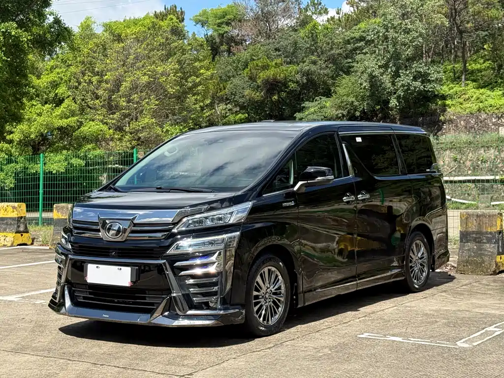 Toyota Vellfire 2021