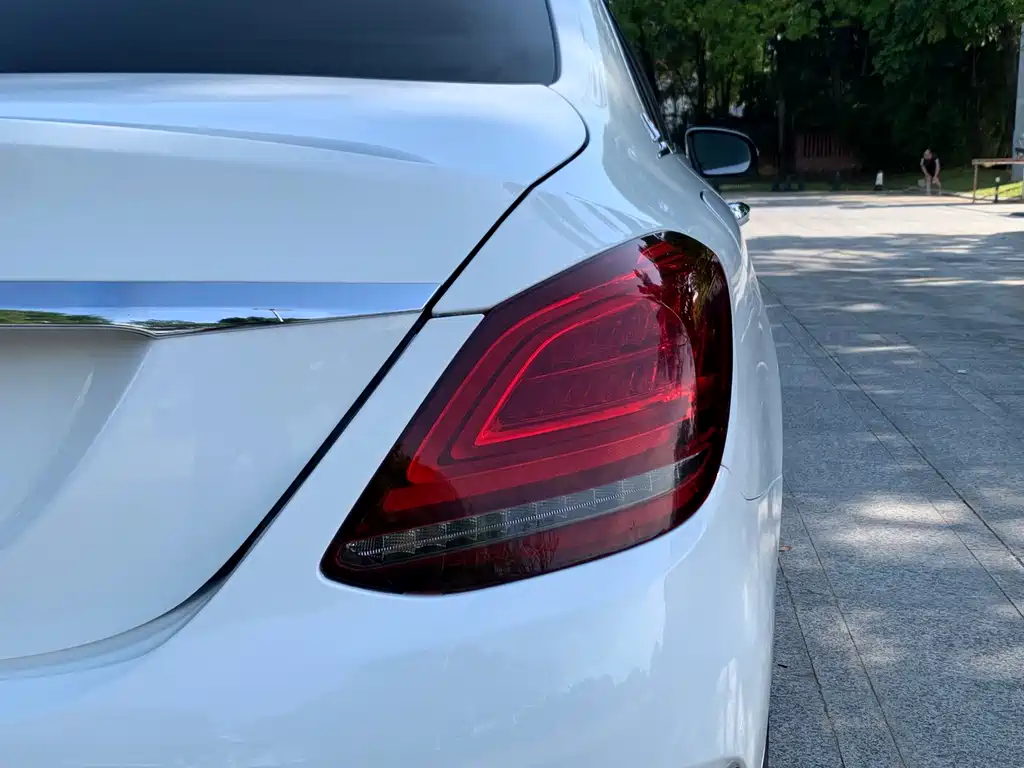 Mercedes-Benz C-Class 2020 — фото 12