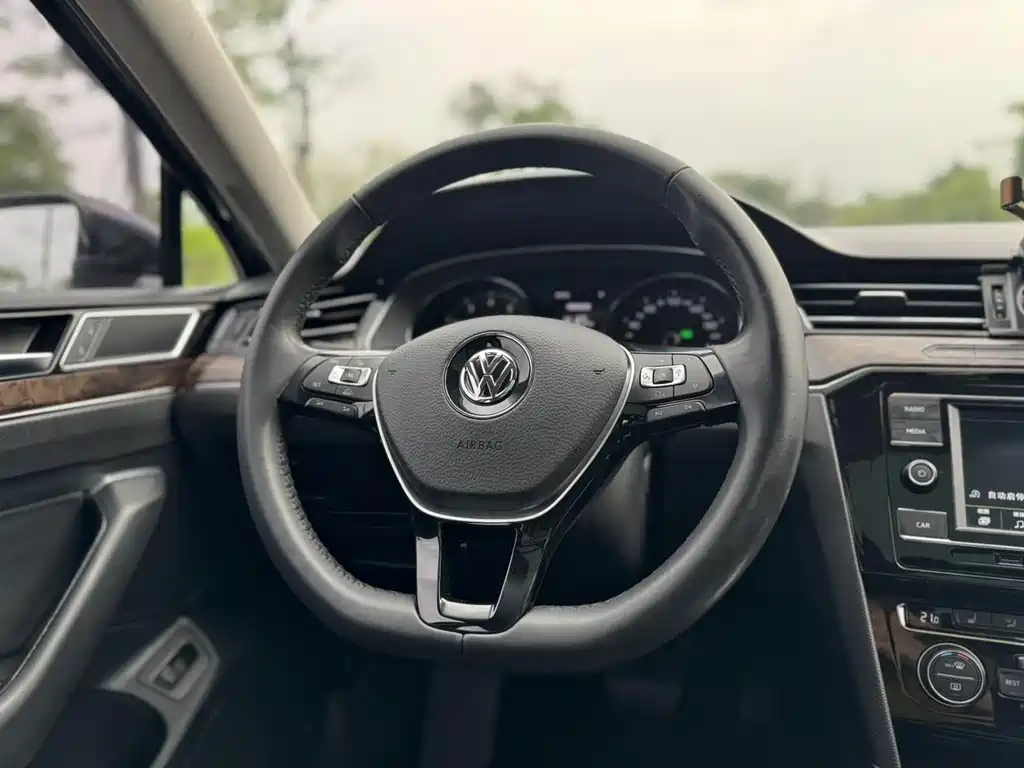 Volkswagen Magotan 2017 — фото 14