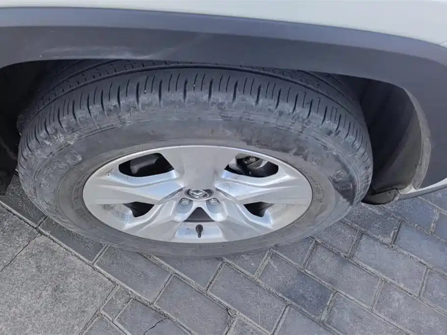 Toyota RAV4 2023