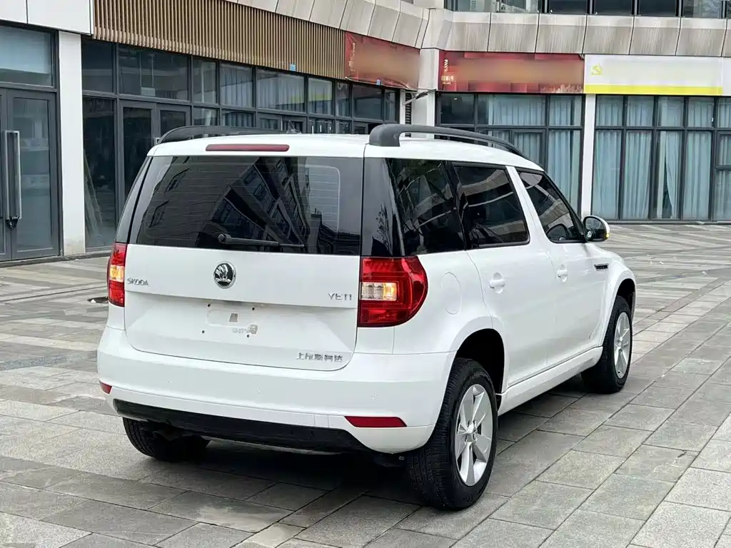 Skoda Yeti 2017 — фото 7