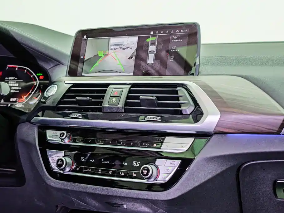 BMW X3 2020 — фото 14