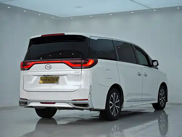 GAC Trumpchi M8 2022