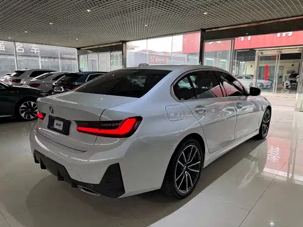 BMW 3 Series 2023