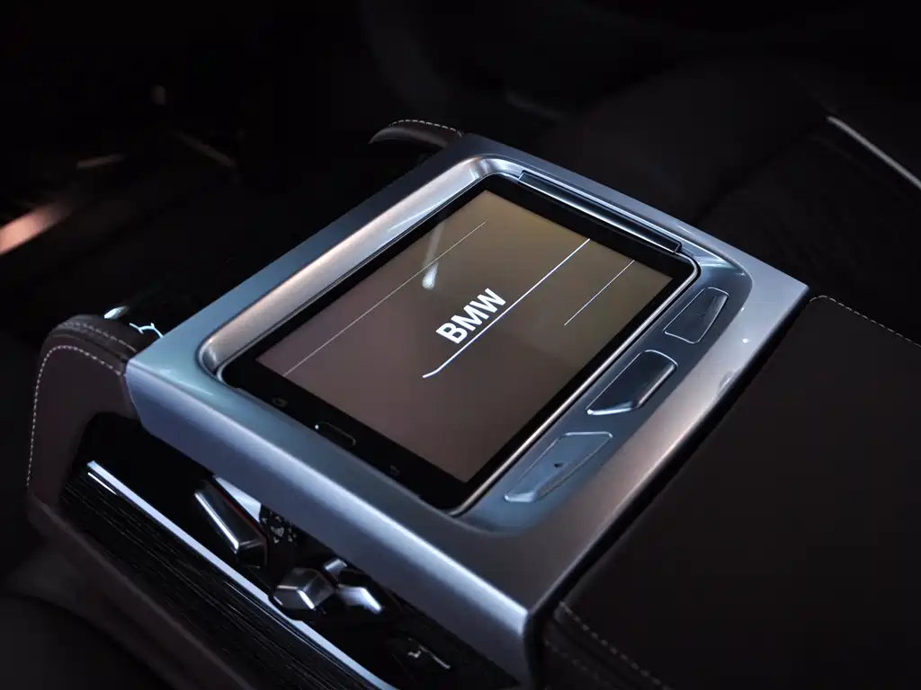 BMW 7 Series 2022 — фото 15