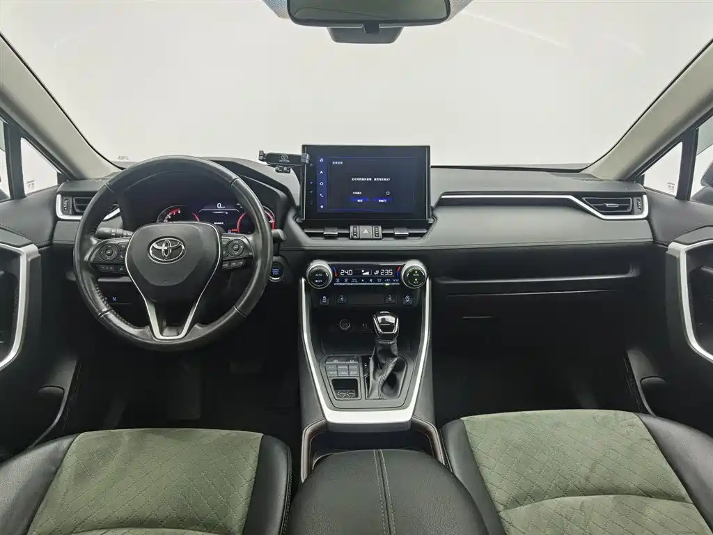 Toyota RAV4 2022