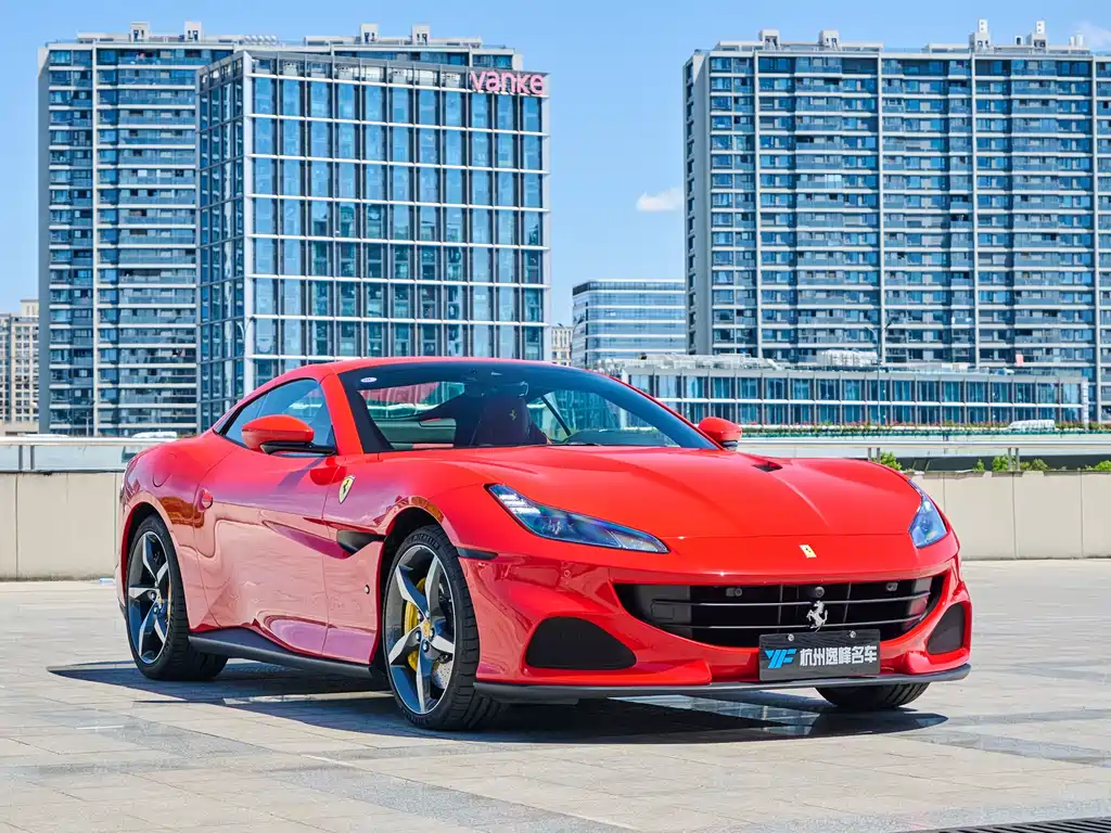 Ferrari Portofino 2023 — фото 12