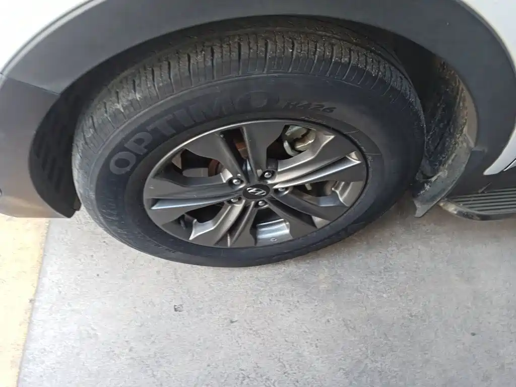 Hyundai Santa Fe 2015 — фото 22