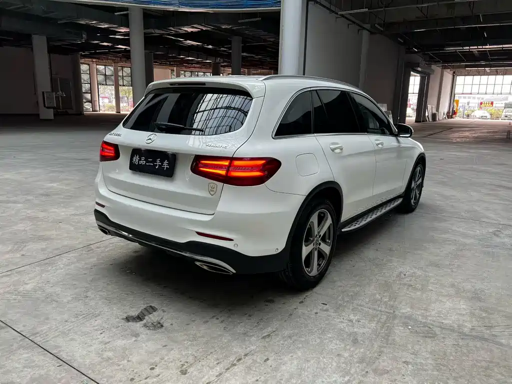 Mercedes-Benz GLC 2017 — фото 9