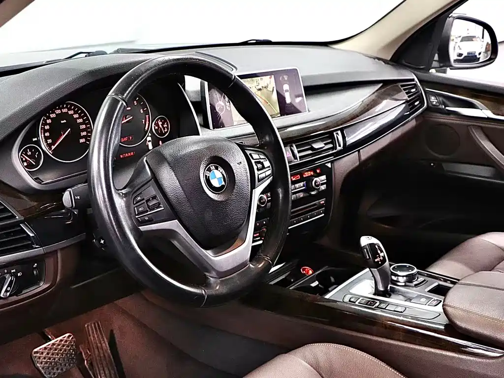 BMW X5 2015 — фото 10