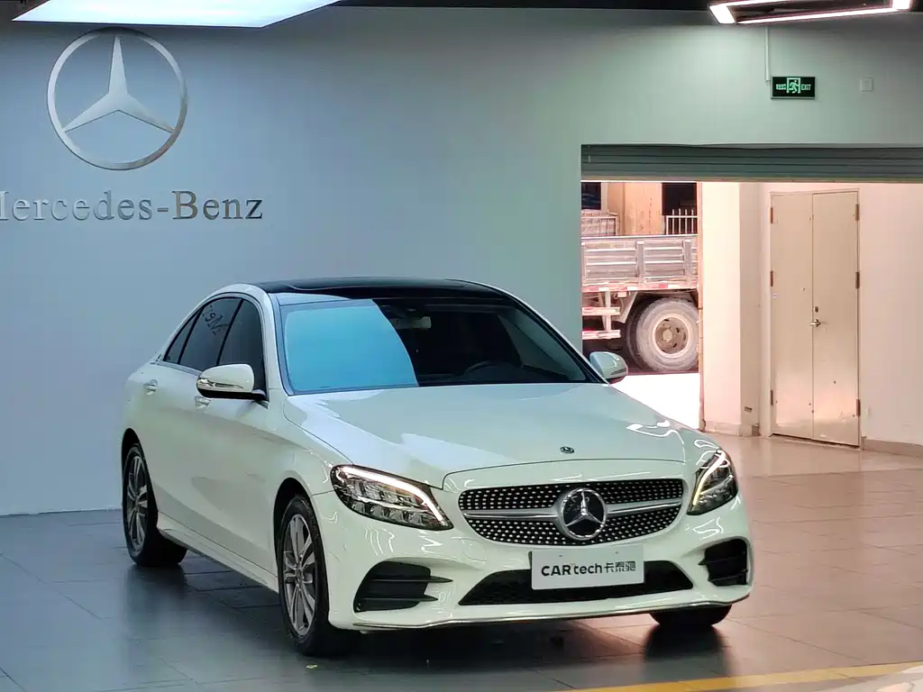 Mercedes-Benz C-Class 2019