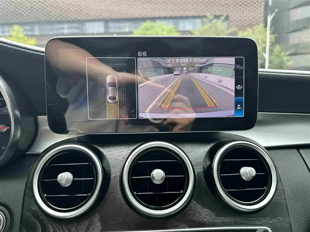 Mercedes-Benz C-Class 2019 — фото 15