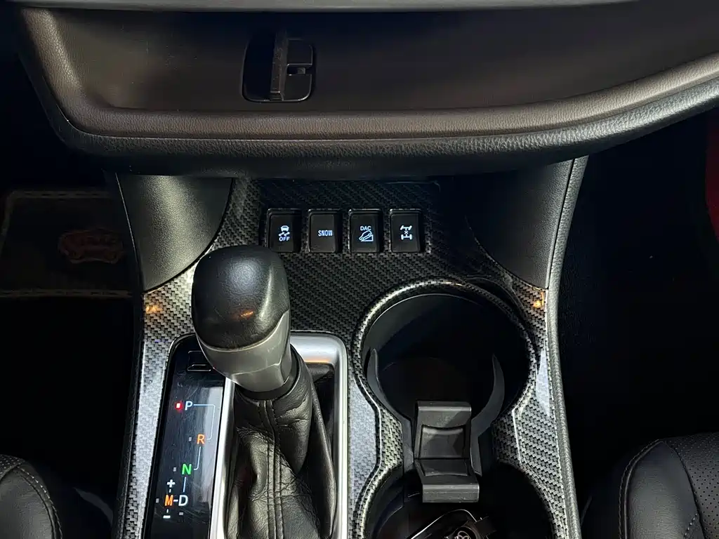 Toyota Highlander 2020 — фото 26