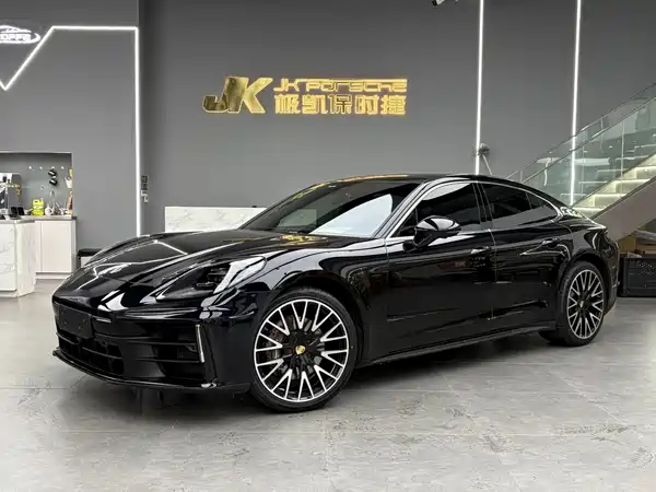 Porsche Panamera 2024