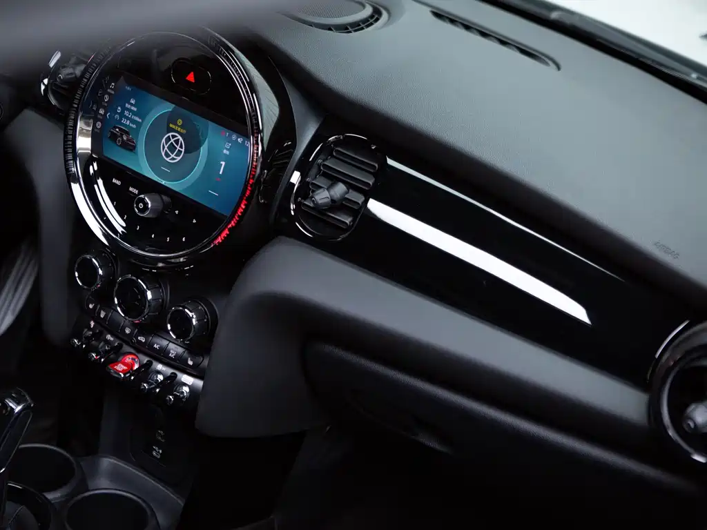 MINI JCW 2022 — фото 10