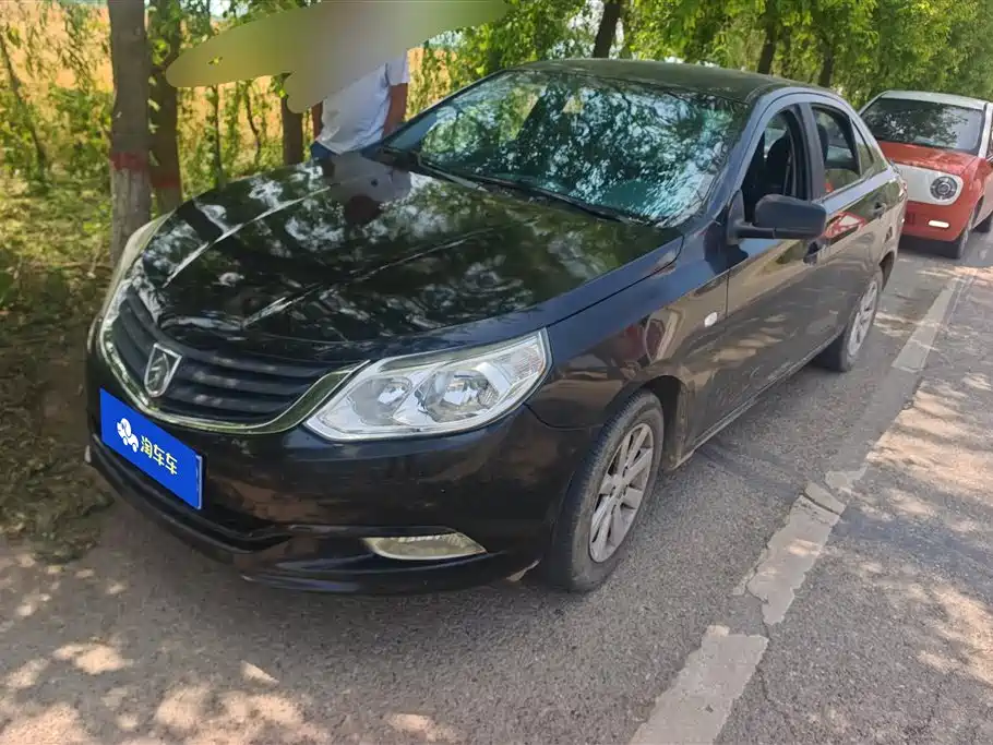 Baojun 630 2012