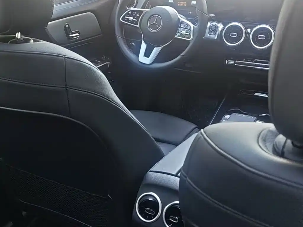 Mercedes-Benz GLB 2020 — фото 4