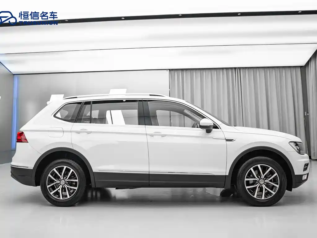 Volkswagen Tiguan L 2017 — фото 7