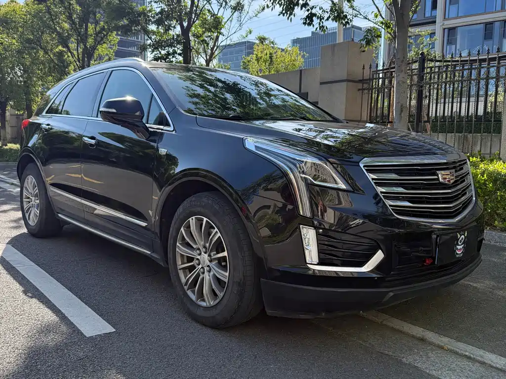 Cadillac XT5 2018 — фото 3