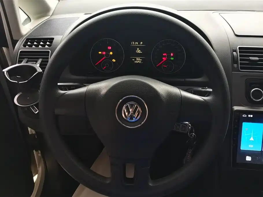 Volkswagen Touran 2015 — фото 15