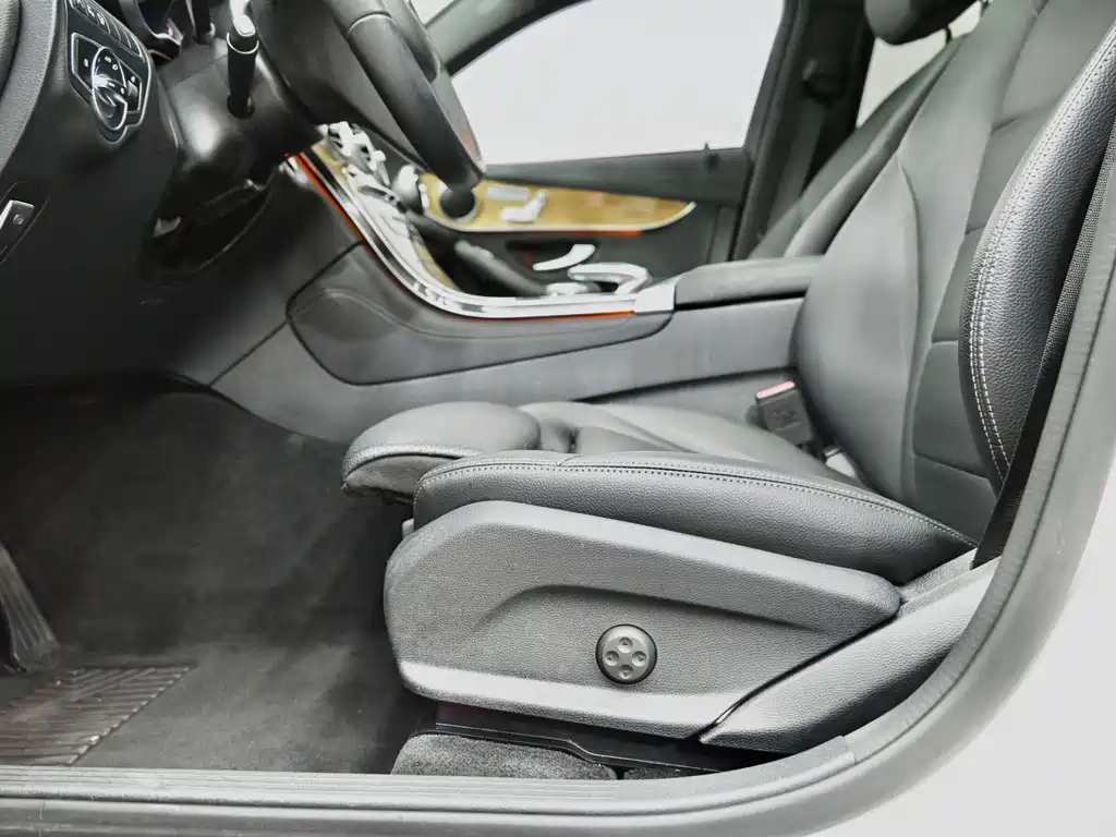 Mercedes-Benz GLC Coupe 2019 — фото 15