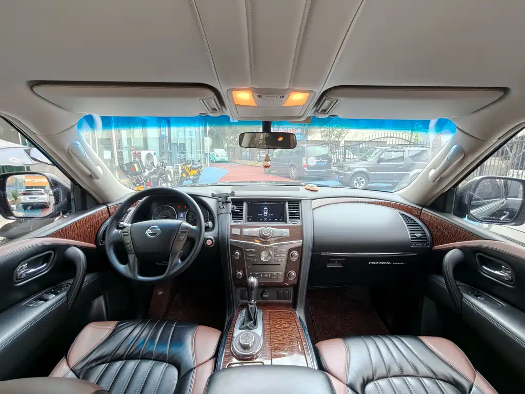 Nissan Patrol 2020 — фото 18