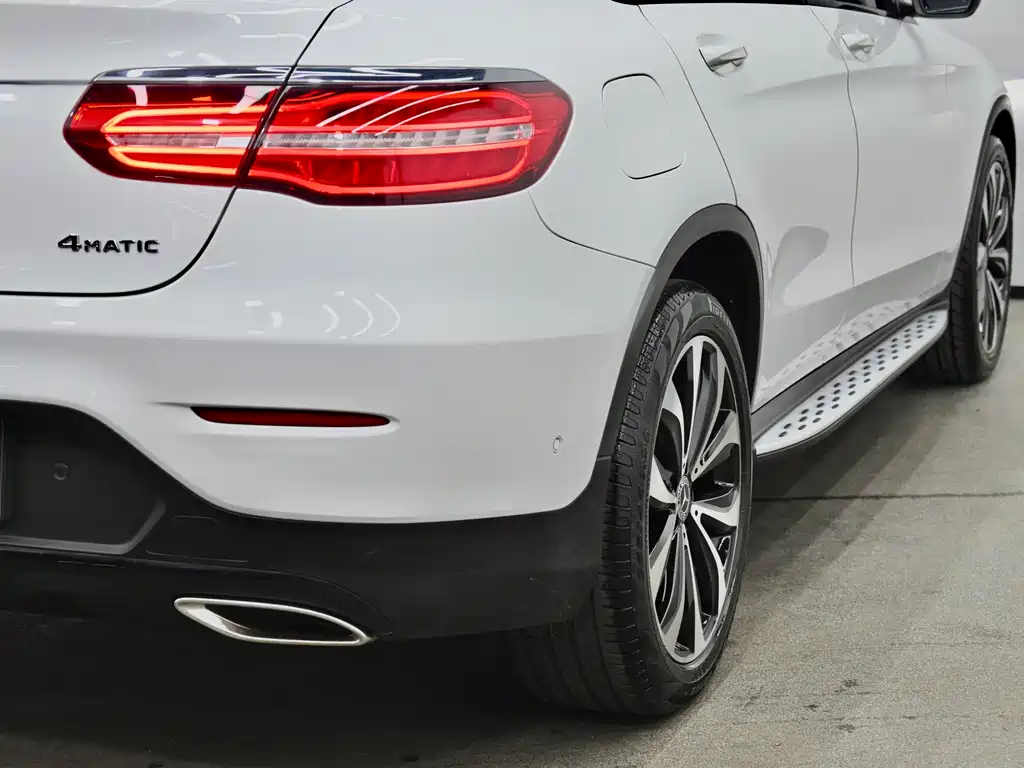 Mercedes-Benz GLC Coupe 2019 — фото 36