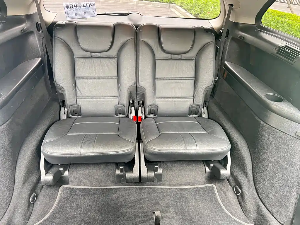 Mercedes-Benz R-Class 2017 — фото 16