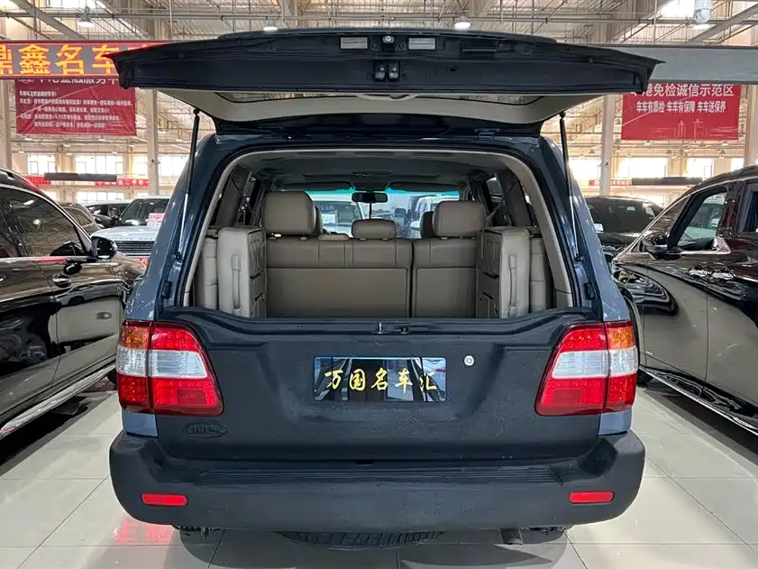 Toyota Land Cruiser 2005 — фото 22