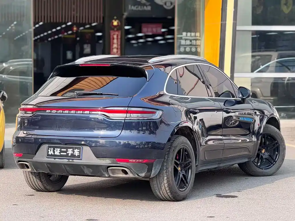Porsche Macan 2019 — фото 9