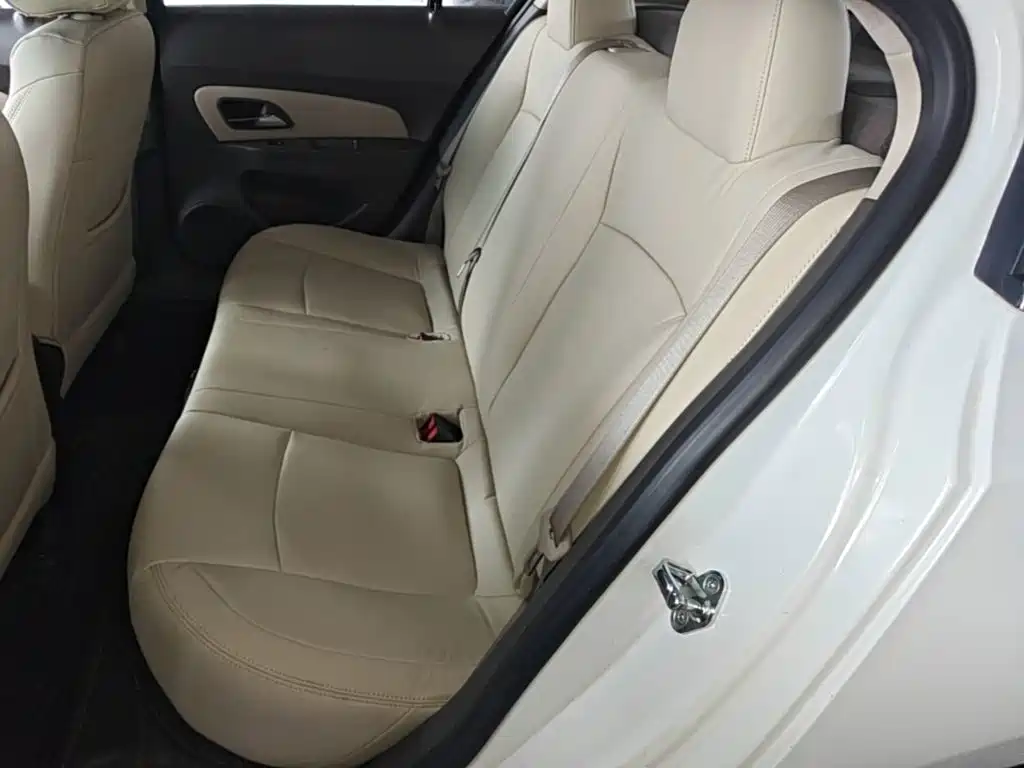 Chevrolet Cruze 2015 — фото 17