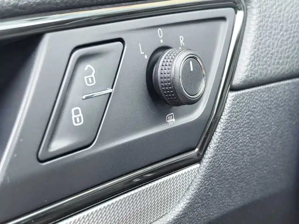 Volkswagen Sagitar 2018 — фото 12
