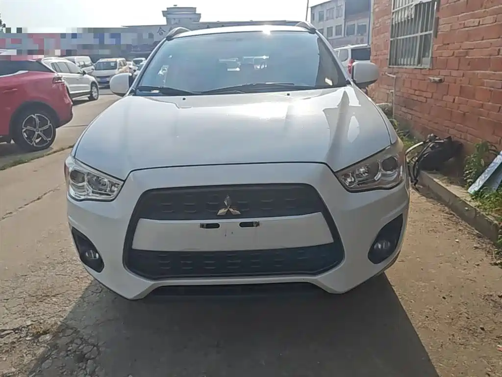 Mitsubishi ASX 2015 — фото 3
