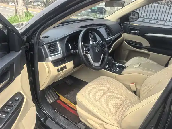 Toyota Highlander 2018