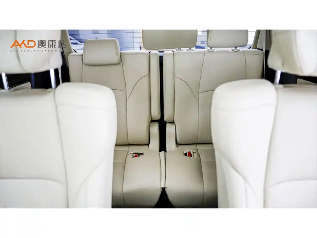 Toyota Alphard 2022 — фото 9