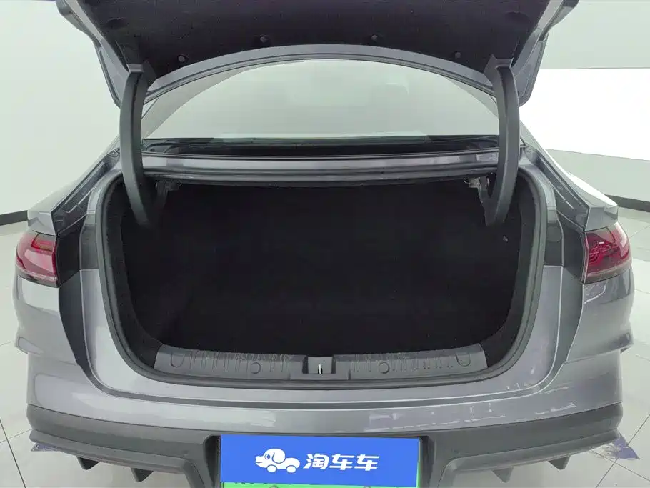 BYD Qin L 2024 — фото 4