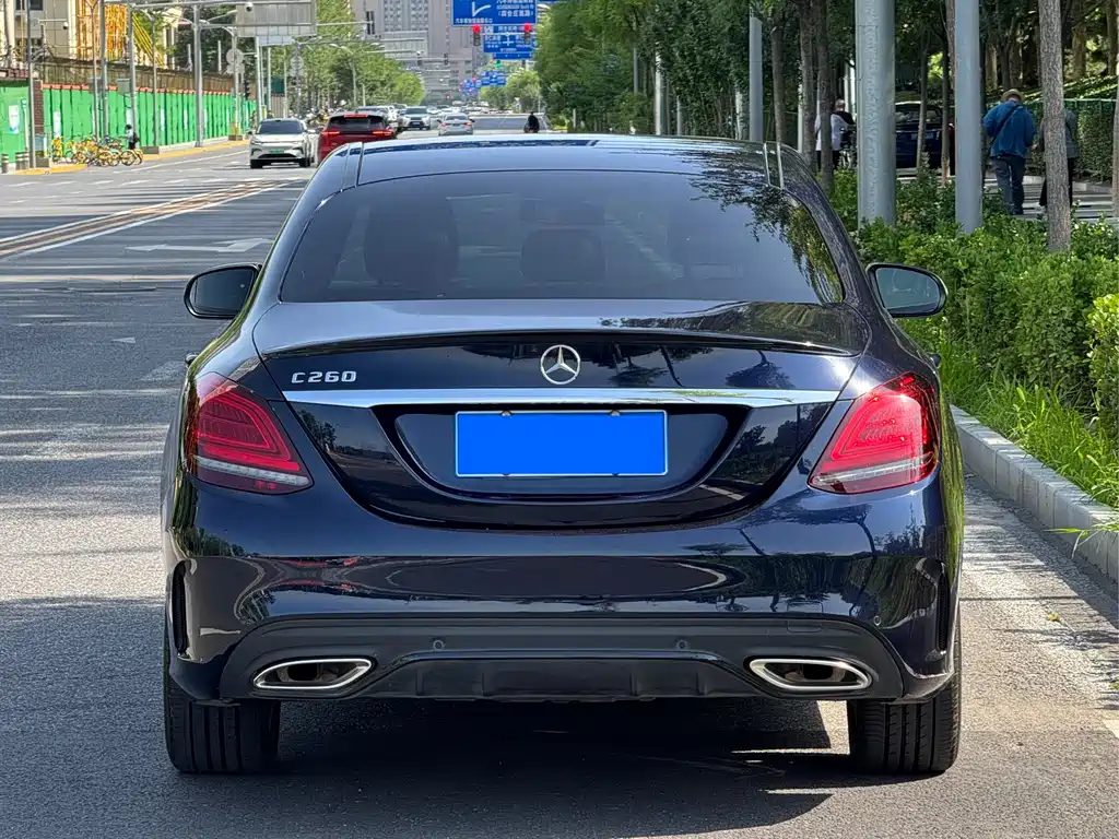 Mercedes-Benz C-Class 2020