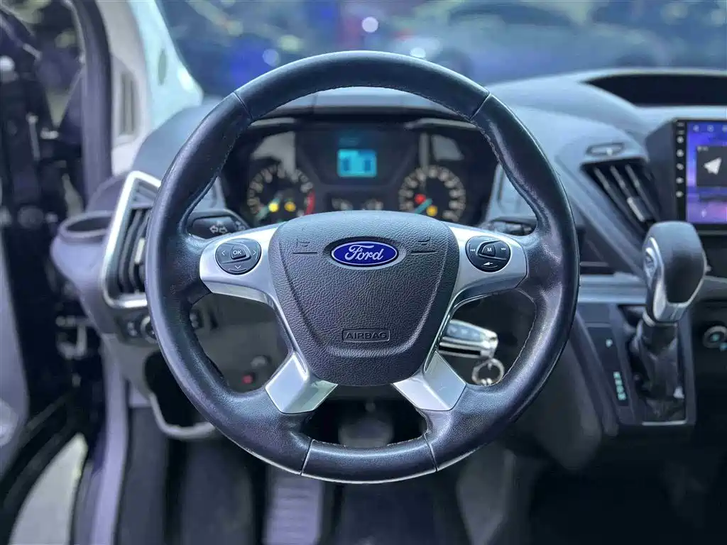 Ford Tourneo 2020 — фото 6