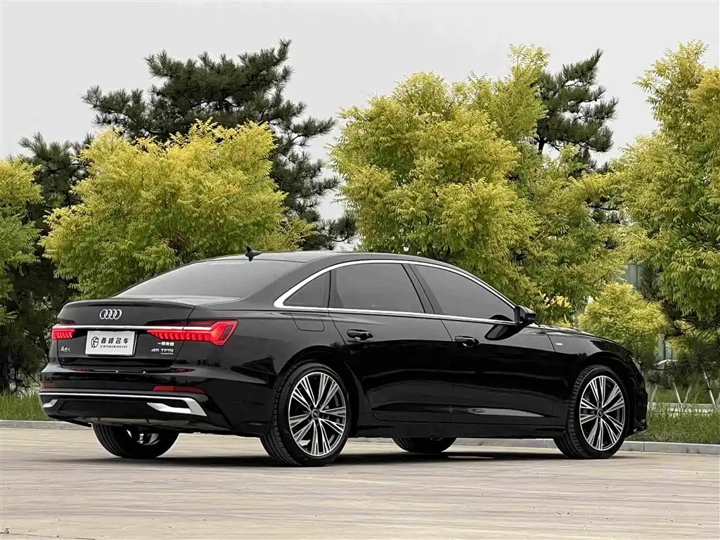 Audi A6L 2025 — фото 23