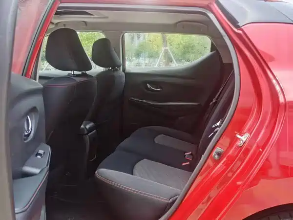 Nissan Bluebird 2016