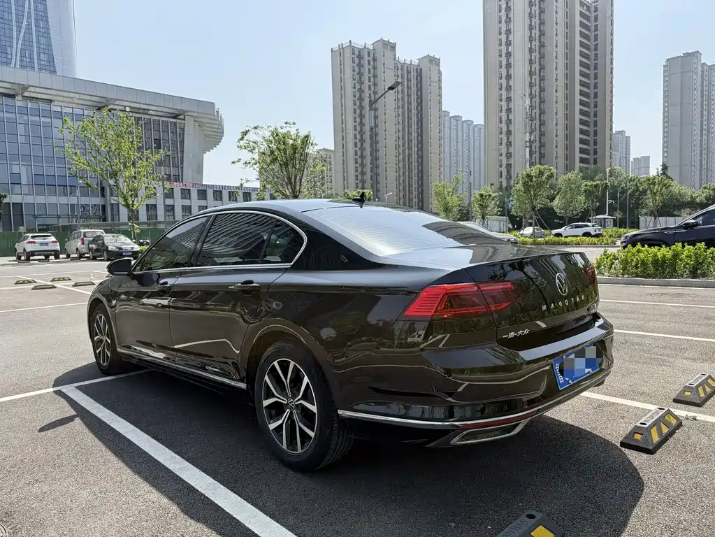 Volkswagen Magotan 2022