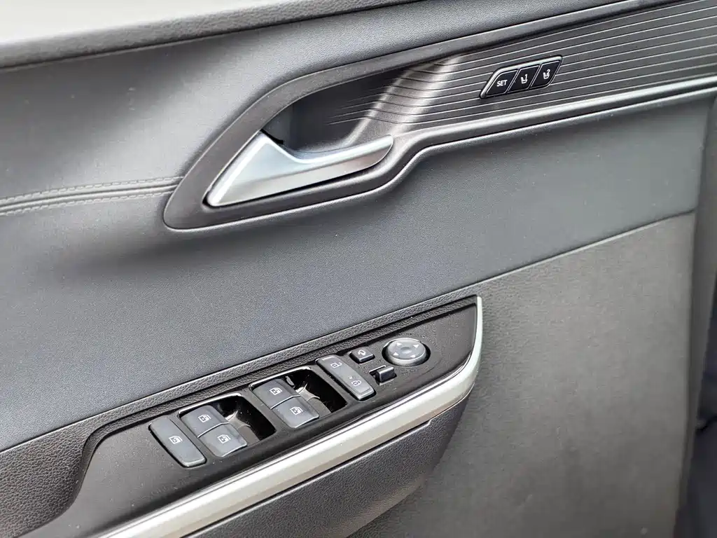 Hyundai Custo 2022 — фото 22